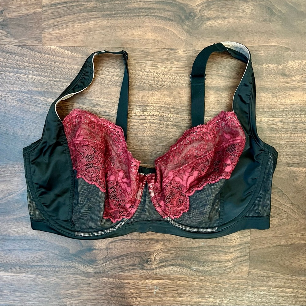 Adore Me Bra Unlined Sheer Black & Red Lace Mesh Underwire Women’s Size 38C NWOT